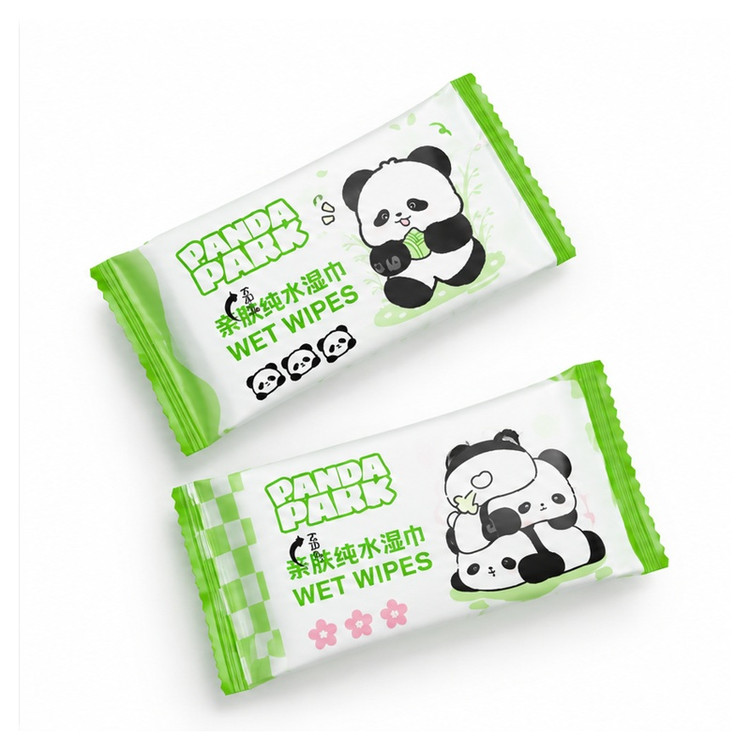 مینی دستمال مرطوب جیبی MBMP طرح Panda Park بسته ۸ عددی